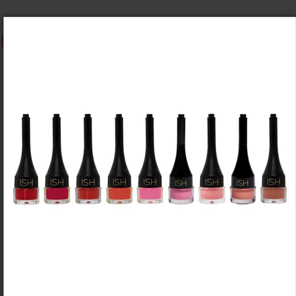 ISH lip statement single .‎ Color: intriguing